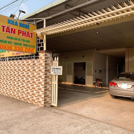 Nhà Nghỉ TáN PháT Hotell Ap Thanh Son Eksteriør bilde