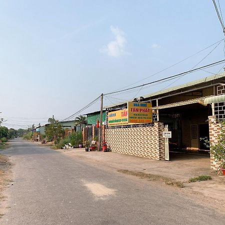 Nhà Nghỉ TáN PháT Hotell Ap Thanh Son Eksteriør bilde